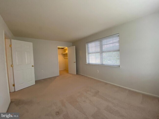 Building Photo - 434 N Armistead St