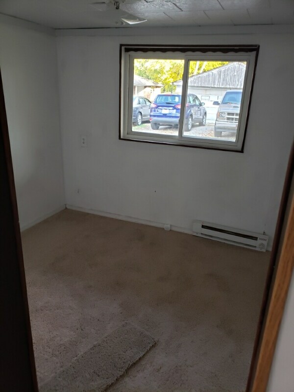 Building Photo - 2418 Lincoln St