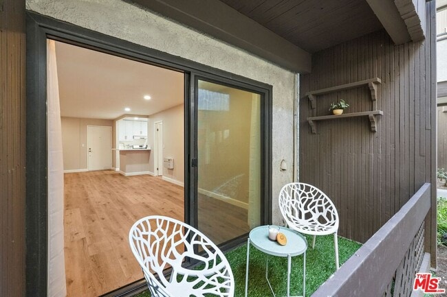 Building Photo - 8650 Gulana Ave