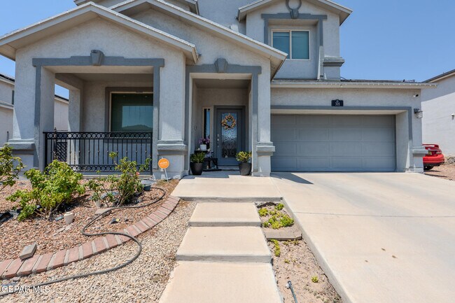 Building Photo - 305 Del Palmar