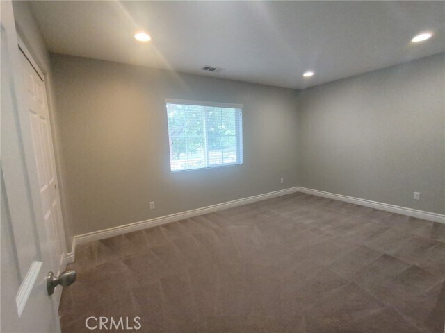 Building Photo - 10961 Knoxville Way