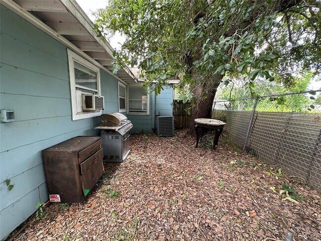 Building Photo - 6360 30th St N