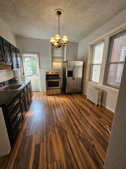 Building Photo - 2055 E Venango St