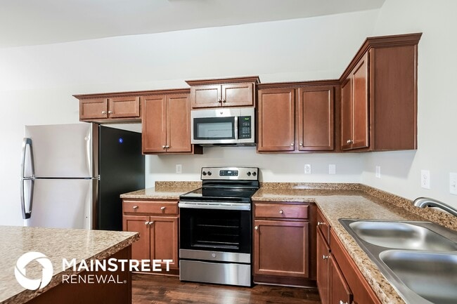 Building Photo - 948 Alise Cir