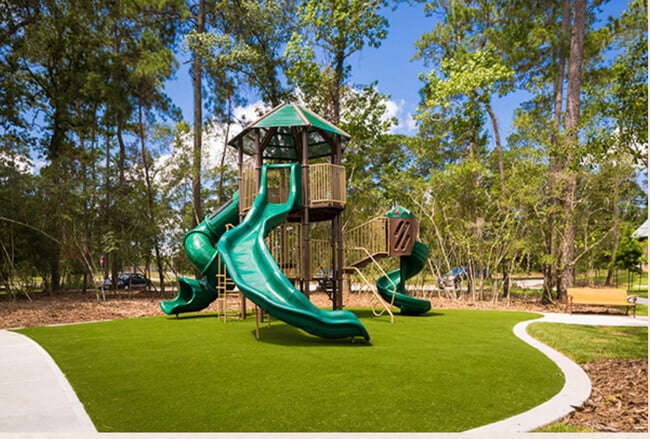 Building Photo - 35428 Woodtrace Cir