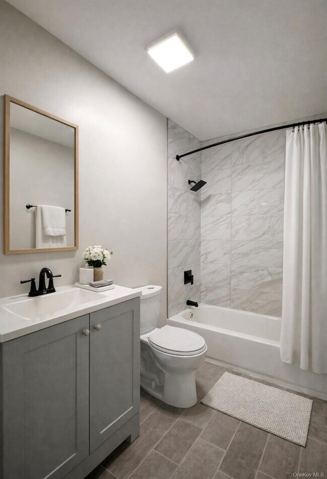 Building Photo - 199 Chambers St