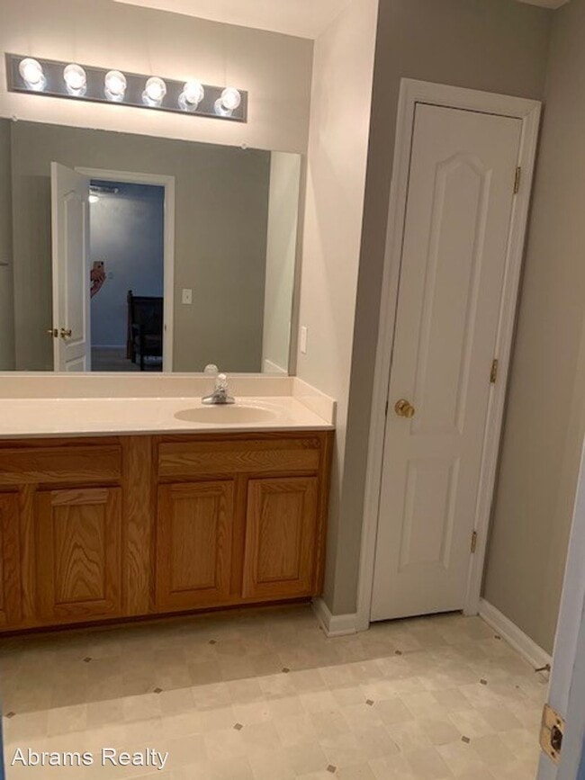 Building Photo - 3 br, 2.5 bath House - 3818 Magwood Court
