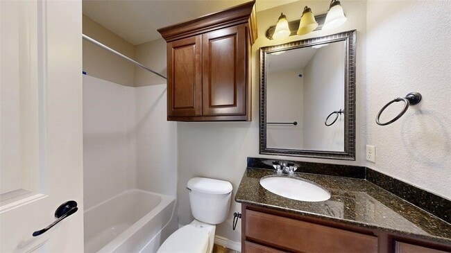 Building Photo - 454 Chimney Hill Dr
