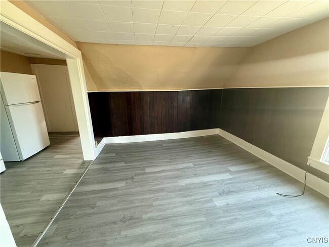 Building Photo - 117 Reylea St