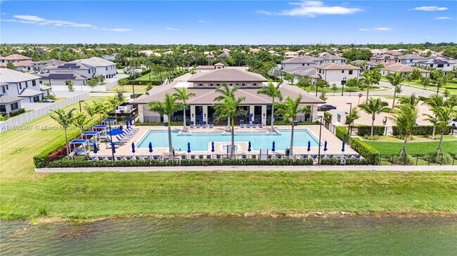Building Photo - 4407 SW 175th Ave