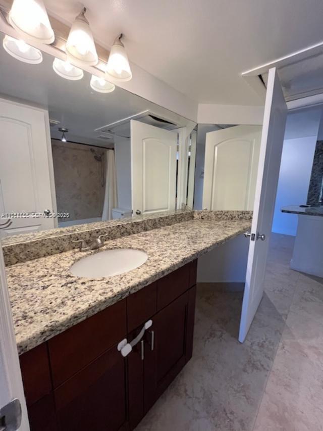 Building Photo - 2880 N Oakland Forest Dr