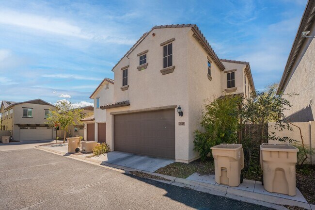 Building Photo - Verrado Living - 4 Bedrooms & 3 Baths!