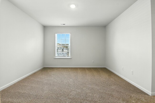Building Photo - Beautiful New Construction 4 Bed 2.5 Bath ...