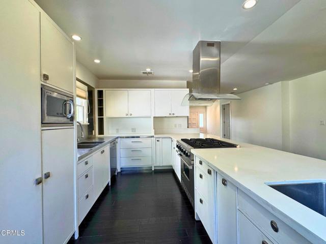 Building Photo - 869 S Euclid Ave