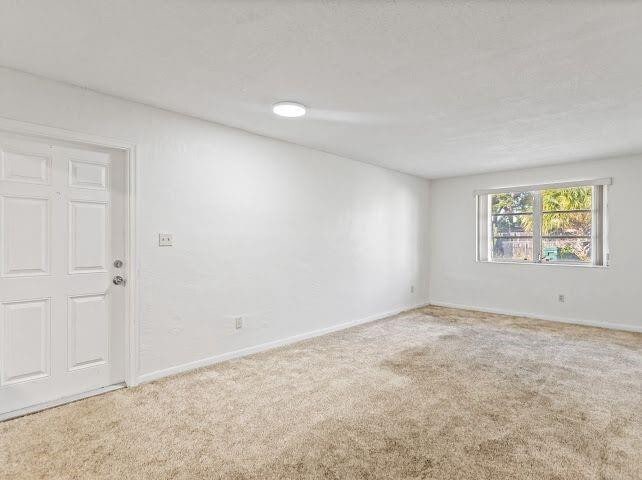 Building Photo - 493 NW 43rd St