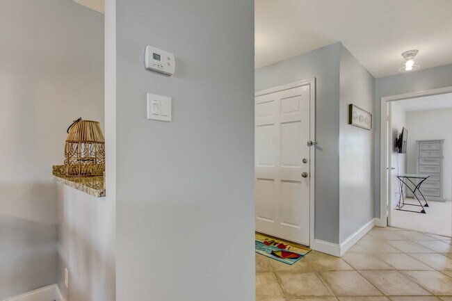 Building Photo - 661 Ponte Vedra Blvd