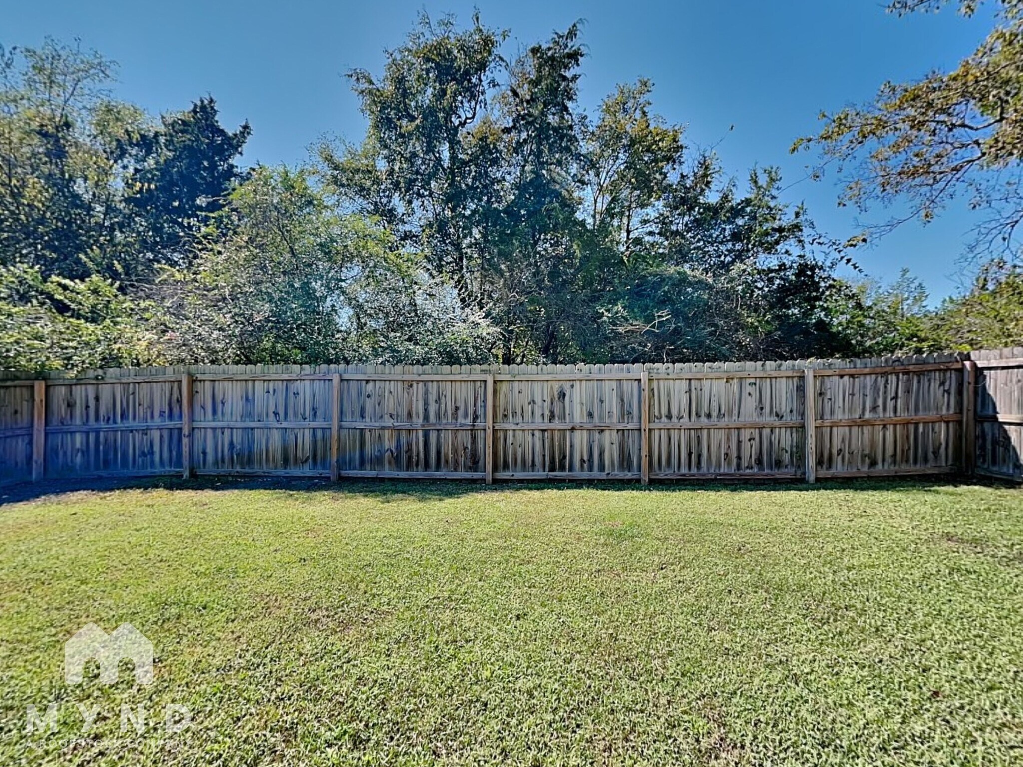 Building Photo - 721 Wildwood Dr