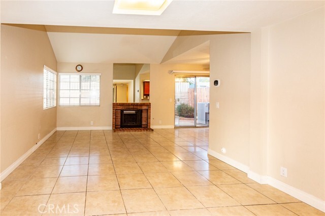 Building Photo - 1653 Toyon Pl