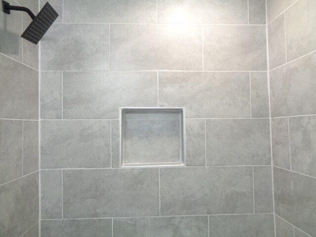 Building Photo - 917 Temple Dr