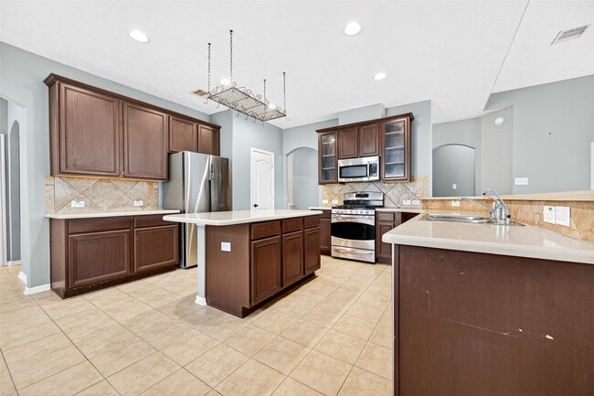 Building Photo - 24822 Diamond Run Ct