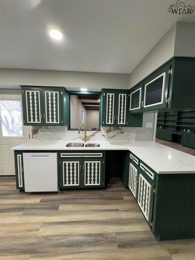 Building Photo - 5237 Catskills Dr