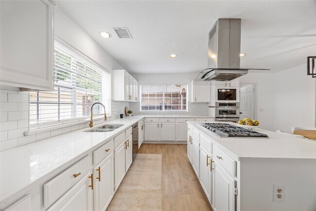 Building Photo - 10310 Minturn Ln