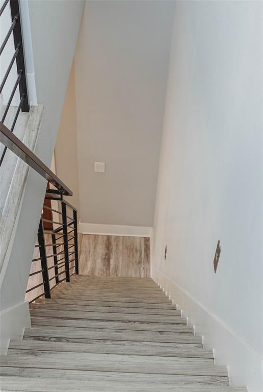 Building Photo - 6813 Porter St