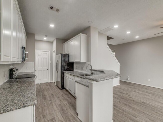 Building Photo - 3243 Atherton Canyon Ln
