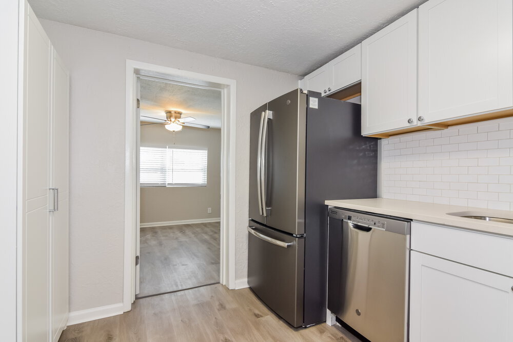 Building Photo - 1809 E Sitka St