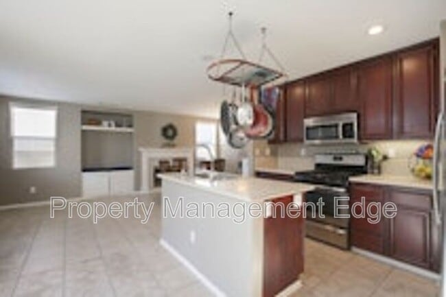 Building Photo - 33293 Calle Cantu