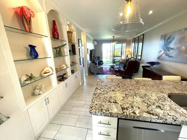 Building Photo - Live the Wailea Lifestyle – Ocean View ground level Townhome at Wailea Fairway Villas - Seasonal ...