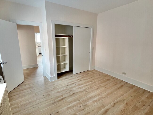 Building Photo - 77 Glenbrook Rd