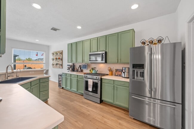 Building Photo - 18210 Juniper Creek Ln