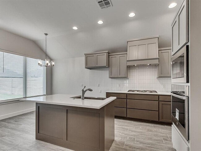Building Photo - 9320 NW 143rd St
