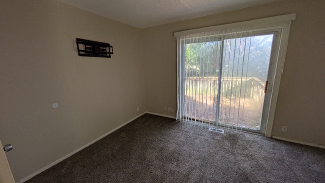 Building Photo - 9525 Booth Ave