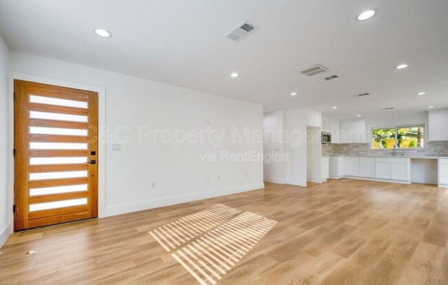 Building Photo - 17029 Janison Dr