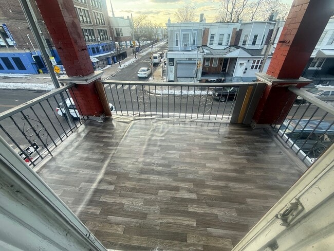 Building Photo - Bright & Spacious 3BR Apartment – Ideal for Relaxing or Entertaining