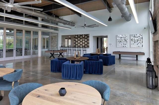 Building Photo - 316 Oakmont Dr