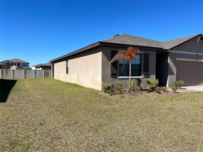 Building Photo - 7144 Topaz Dr