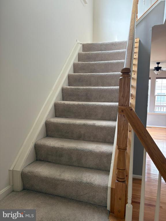 Building Photo - 46239 Milthorn Terrace