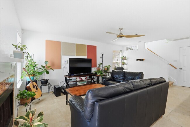 Building Photo - 151 Anise Tree Pl