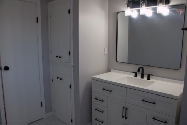 Building Photo - 2034 Hycrest Dr