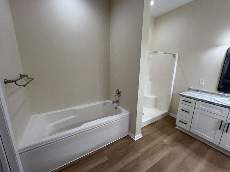 Building Photo - 6534 Casper Ct