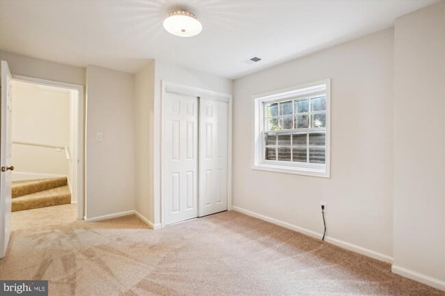 Building Photo - 8258 Cedar Landing Ct