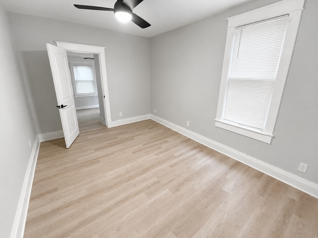 Building Photo - 815 Elmwood Ave