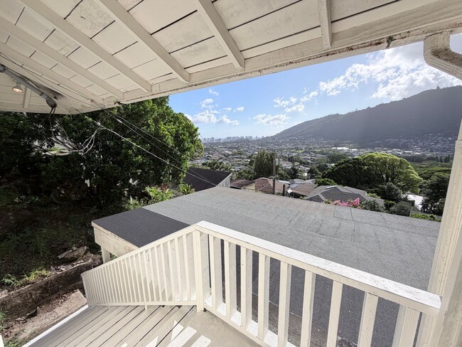 Building Photo - 3369 Paty Dr