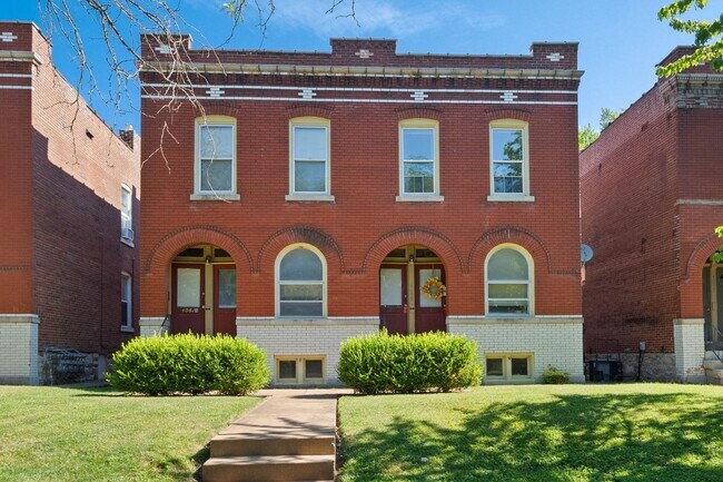 Building Photo - 4061 Hartford St