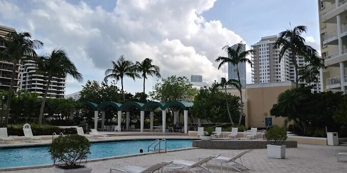 Building Photo - 888 Brickell Key Dr
