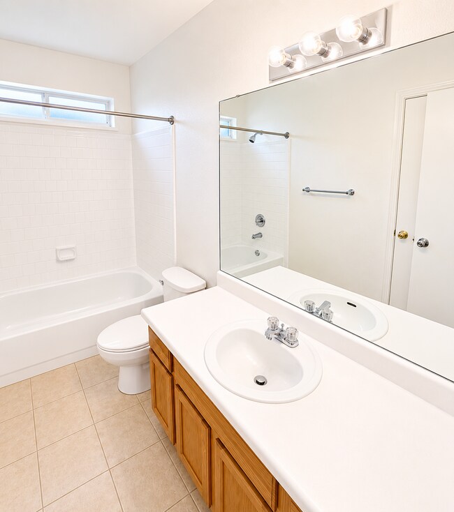 Building Photo - 3504 Westview Dr