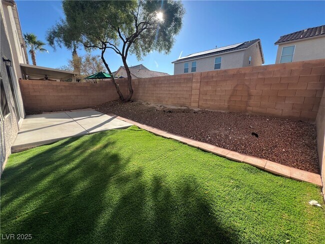 Building Photo - 11849 Partenio Ct